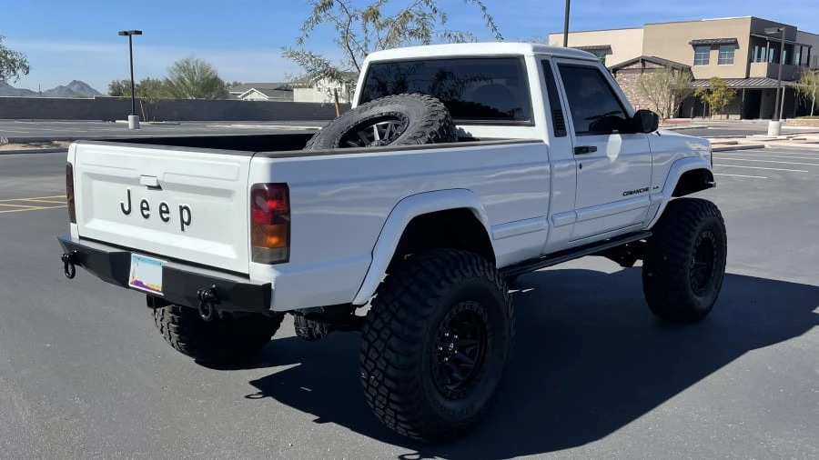 1986 Jeep Comanche - Image 12 of 14