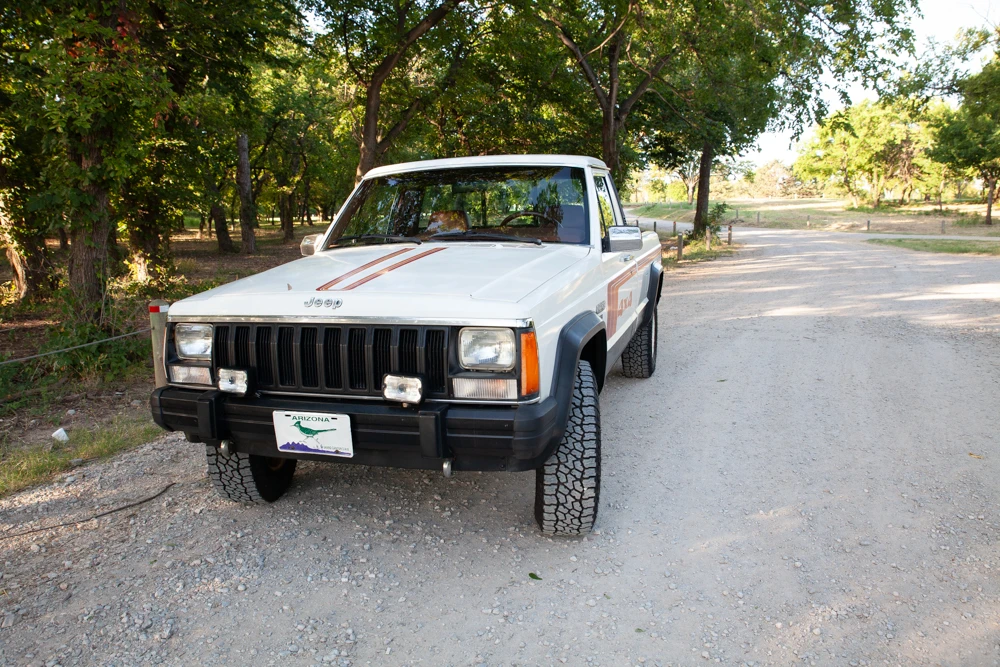 1986 Jeep Comanche - Image 4 of 31