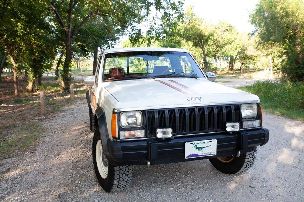 1986 Jeep Comanche - Image 10 of 31