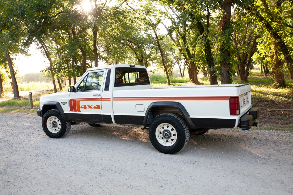 1986 Jeep Comanche - Image 25 of 31