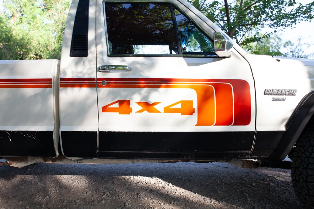 1986 Jeep Comanche - Image 31 of 31