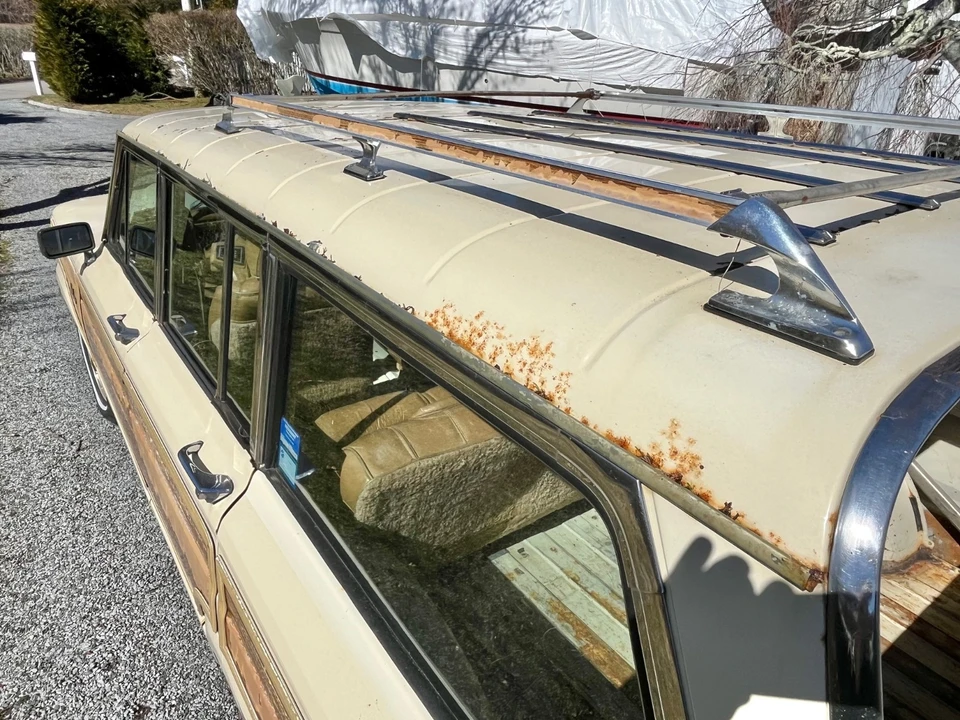 1986 Jeep SJ Grand Wagoneer - Image 17 of 21