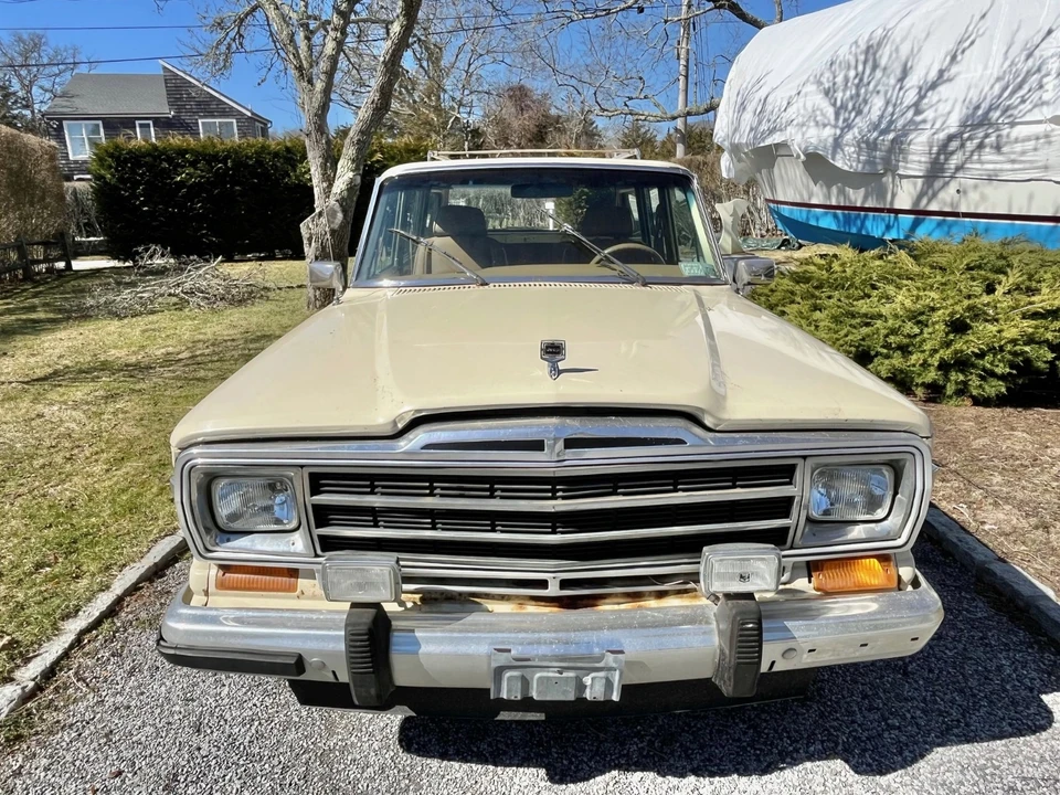 1986 Jeep SJ Grand Wagoneer - Image 9 of 21