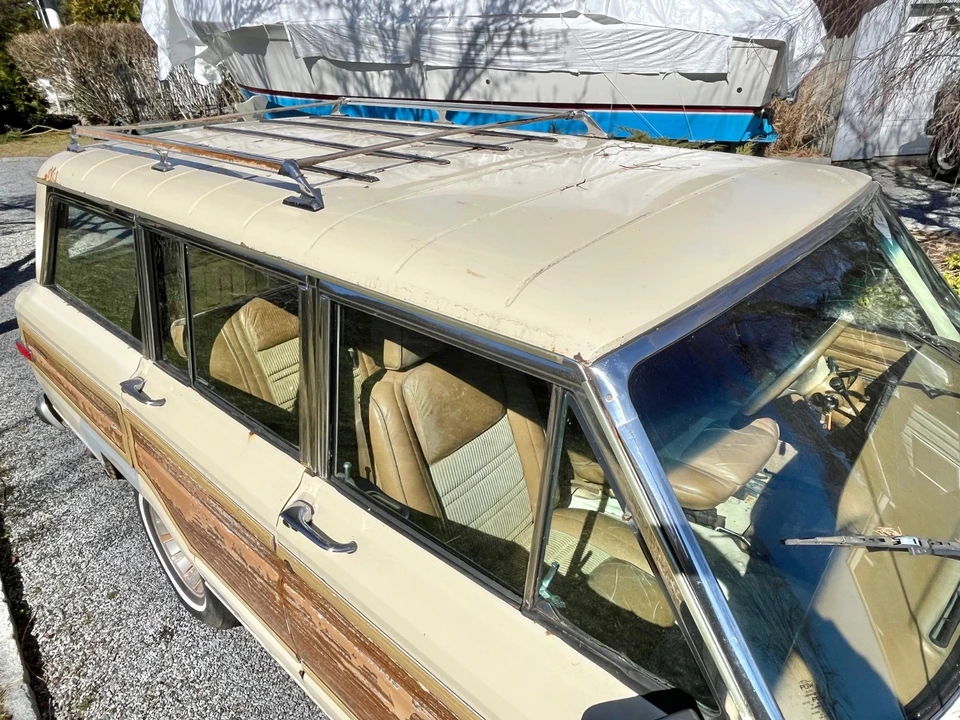 1986 Jeep SJ Grand Wagoneer - Image 16 of 21