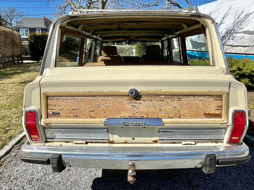 1986 Jeep SJ Grand Wagoneer - Image 5 of 21