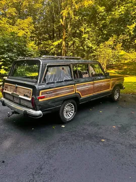 1986 Jeep Grand Wagoneer