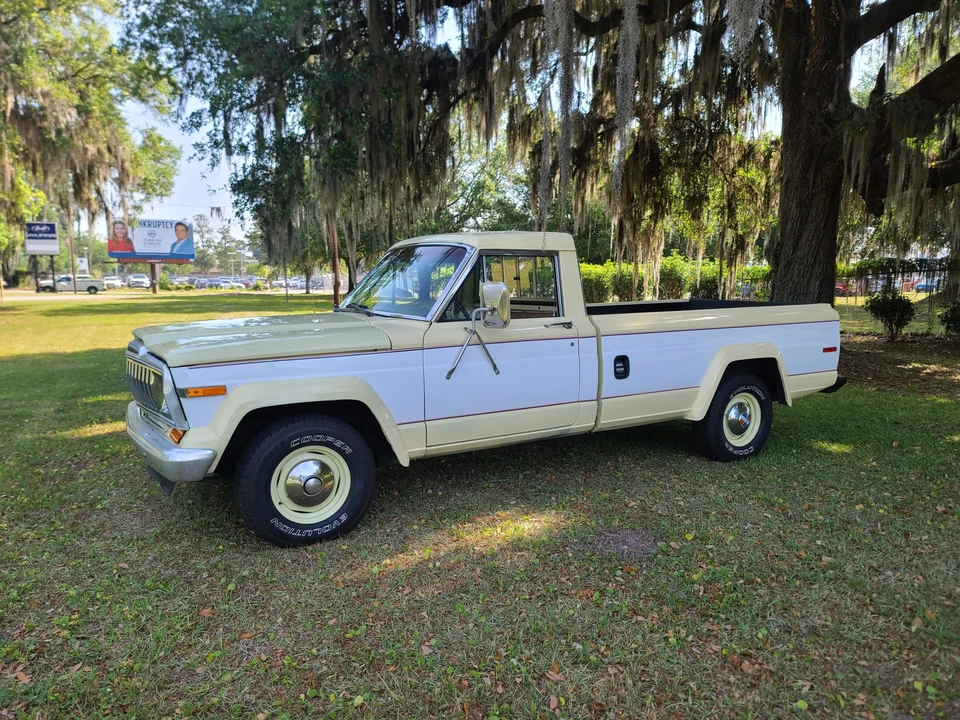 1986 Jeep SJ Gladiator - Image 2 of 31