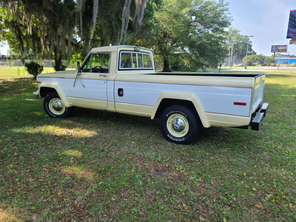 1986 Jeep SJ Gladiator - Image 15 of 31