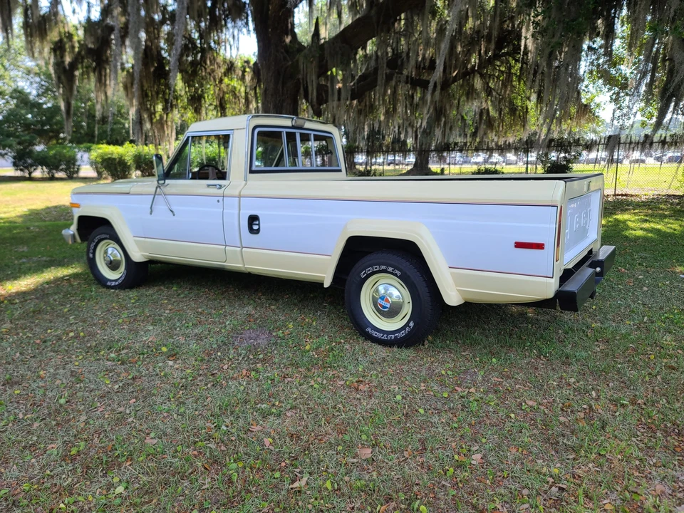 1986 Jeep SJ Gladiator - Image 14 of 31