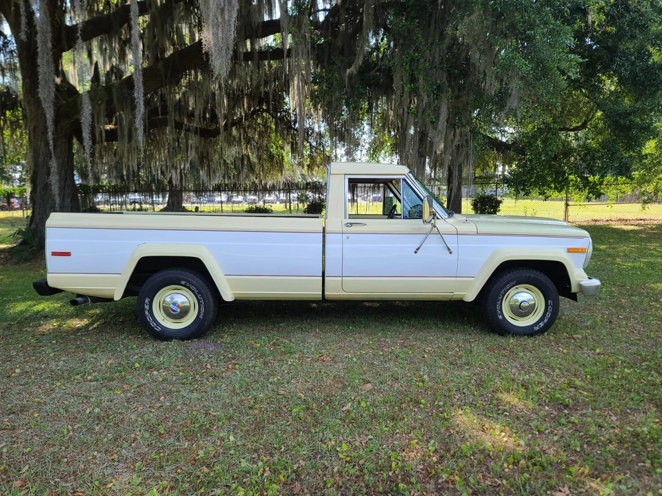 1986 Jeep SJ Gladiator - Image 10 of 31