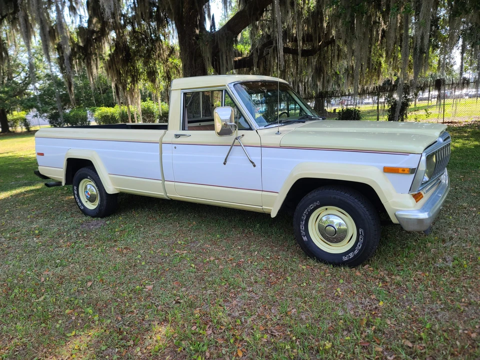 1986 Jeep SJ Gladiator - Image 8 of 31