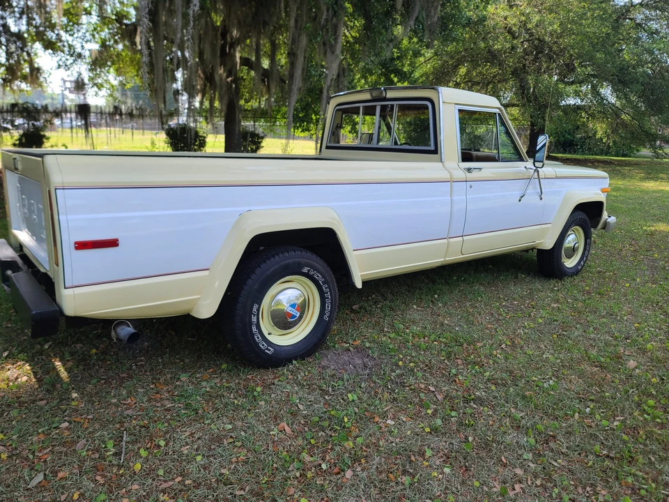 1986 Jeep SJ Gladiator - Image 11 of 31