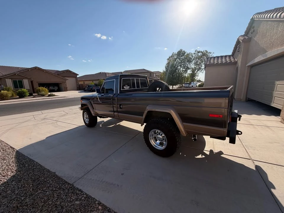 1986 Jeep SJ Gladiator - Image 16 of 17