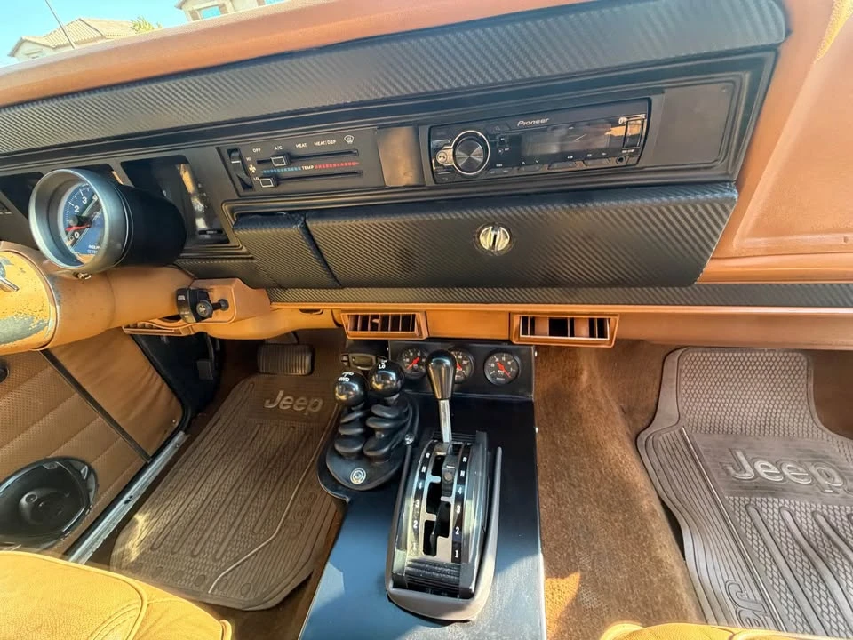 1986 Jeep SJ Gladiator - Image 5 of 17