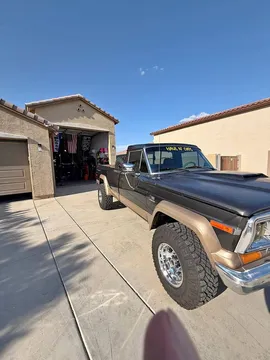 1986 Jeep J10 Gladiator