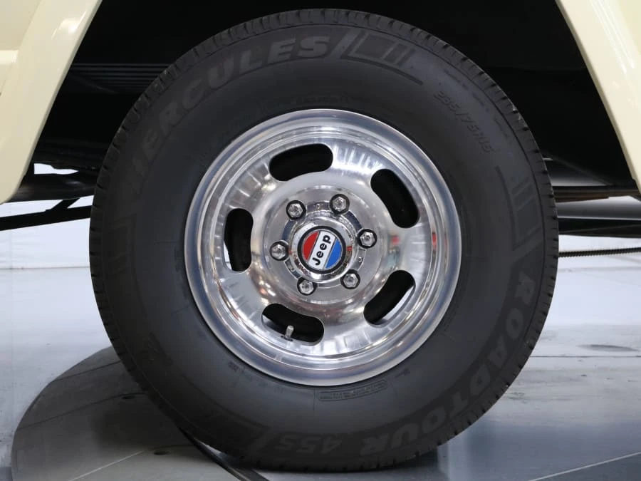 1986 Jeep SJ Gladiator - Image 13 of 31
