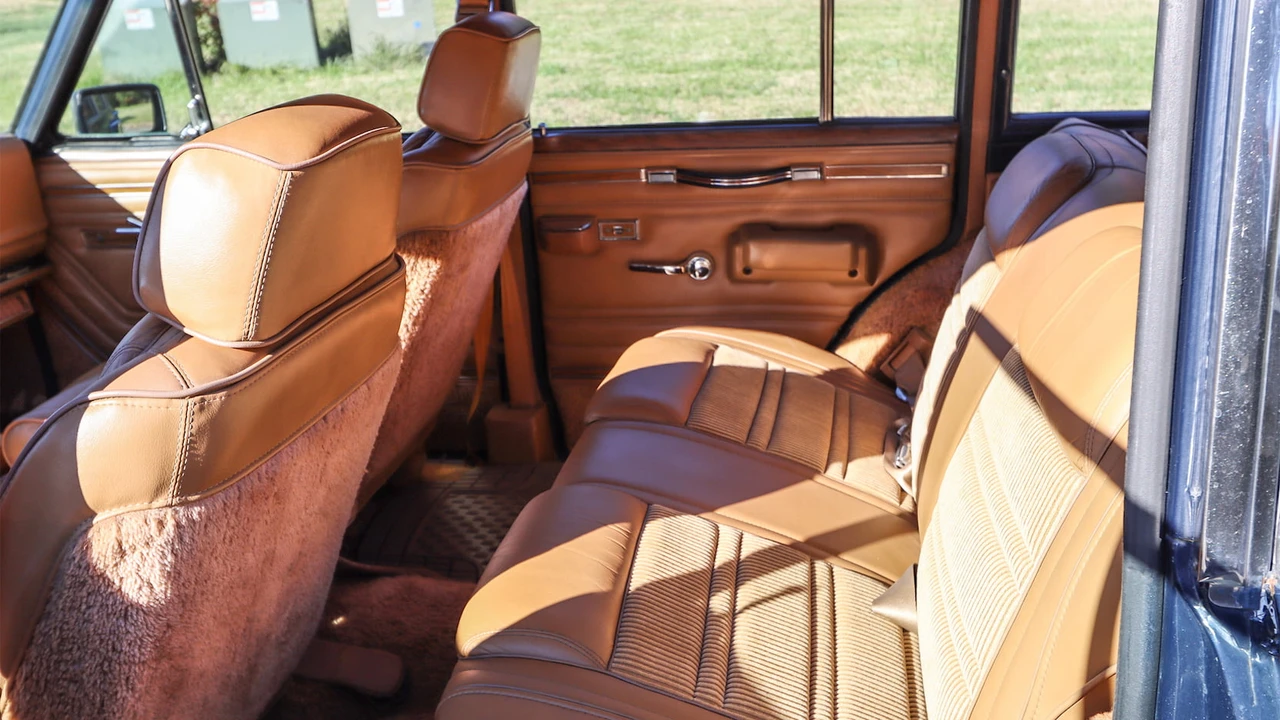 1986 Jeep XJ Wagoneer - Image 4 of 7