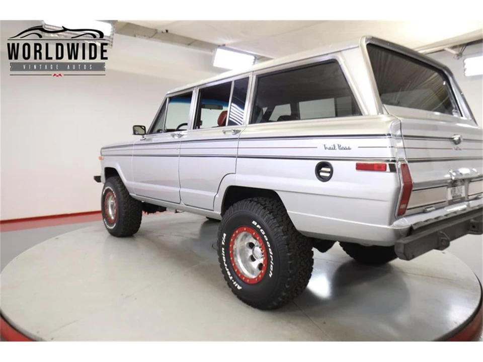 1986 Jeep SJ Wagoneer - Image 22 of 31