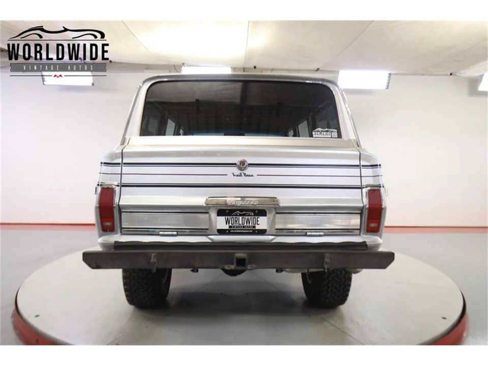 1986 Jeep SJ Wagoneer - Image 17 of 31