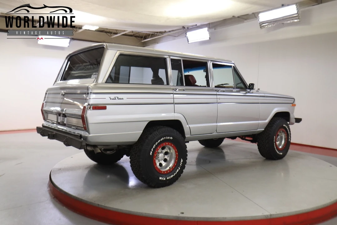 1986 Jeep SJ Wagoneer - Image 6 of 12