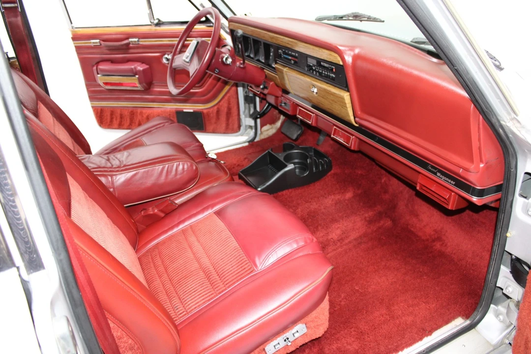 1986 Jeep SJ Wagoneer - Image 8 of 31