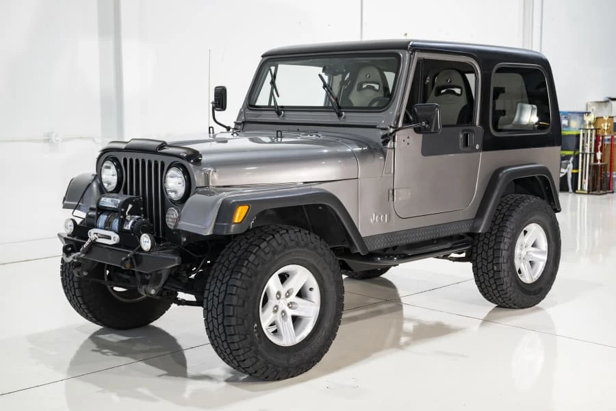 1986 Jeep Wrangler - Image 9 of 31