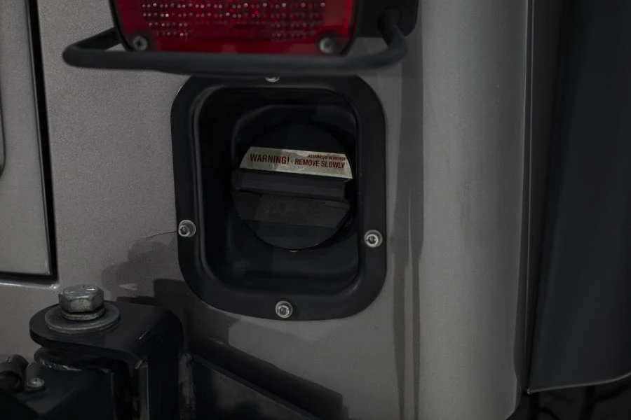 1986 Jeep Wrangler - Image 17 of 31