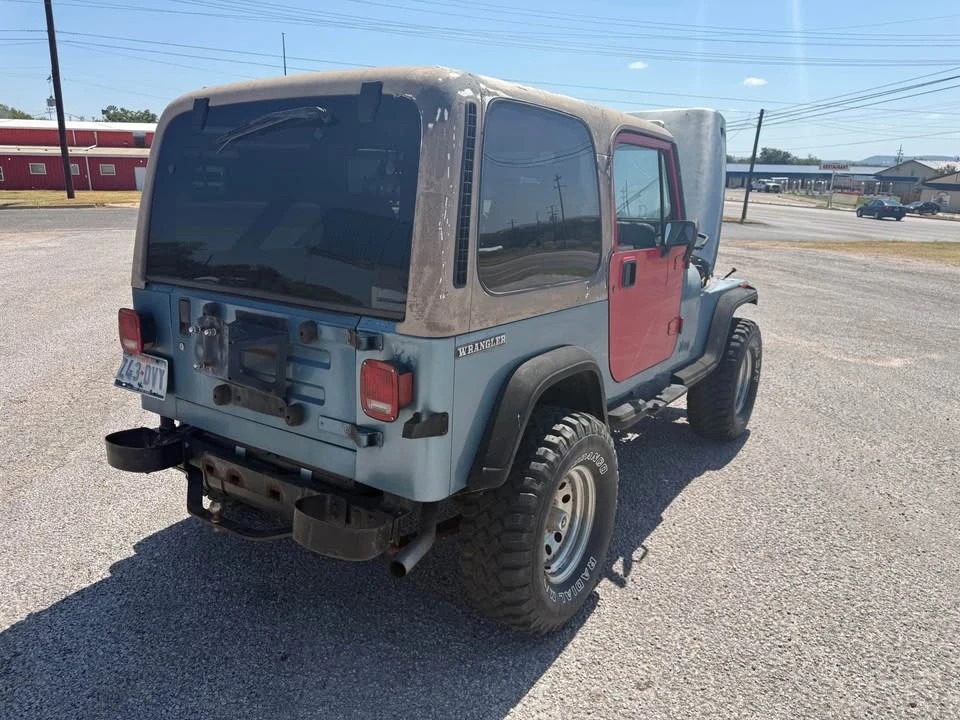 1986 Jeep Wrangler - Image 5 of 8
