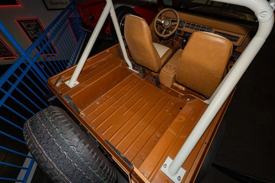 1986 Jeep Wrangler - Image 14 of 21