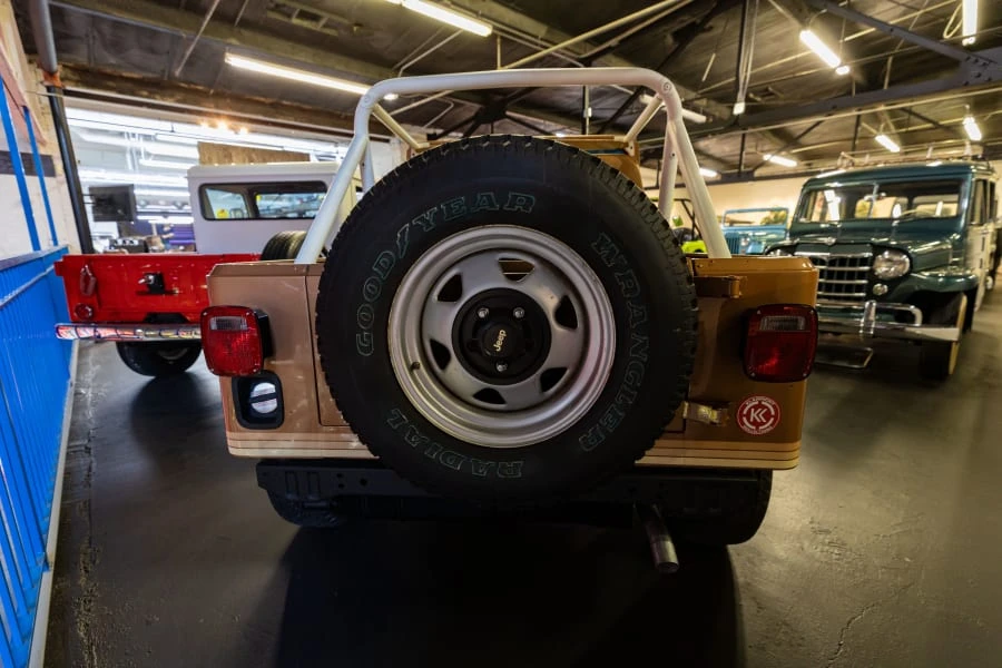 1986 Jeep Wrangler - Image 7 of 21