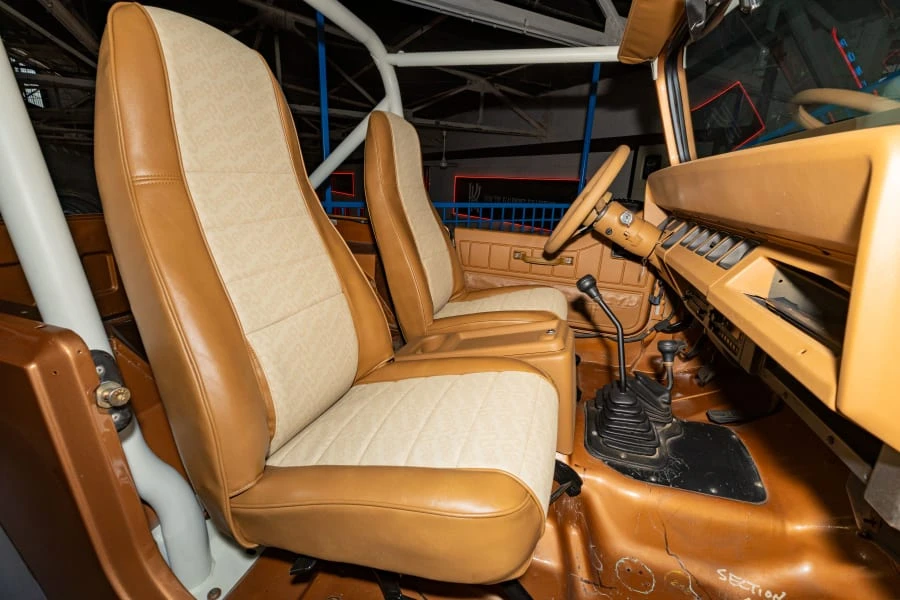 1986 Jeep Wrangler - Image 12 of 21