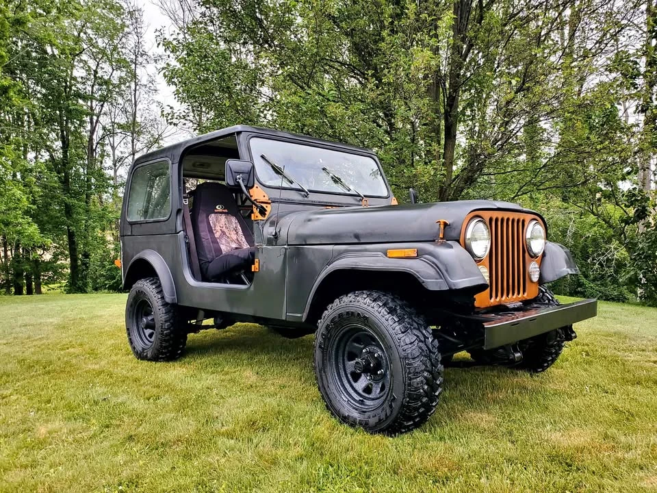 1986 Jeep YJ Wrangler - Image 4 of 5