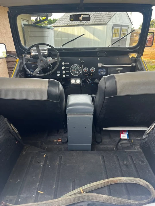 1986 Jeep CJ7 - Image 10 of 14