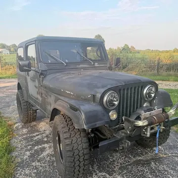 1986 Jeep CJ7 Metal