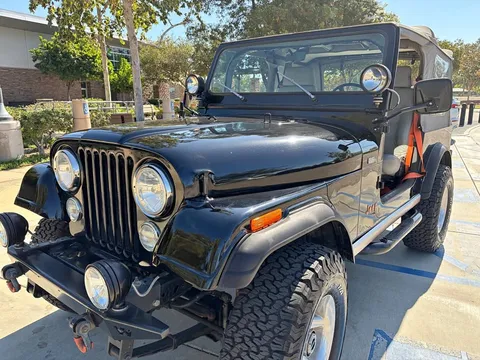 1986 Jeep CJ7 Laredo Levis Edition