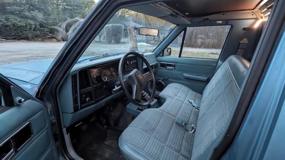 1986 Jeep Comanche - Image 6 of 7