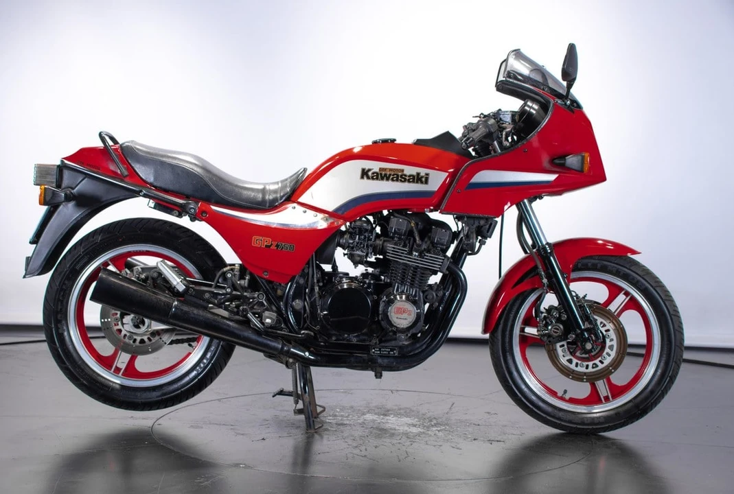 1986 Kawasaki Ninja - Image 4 of 25