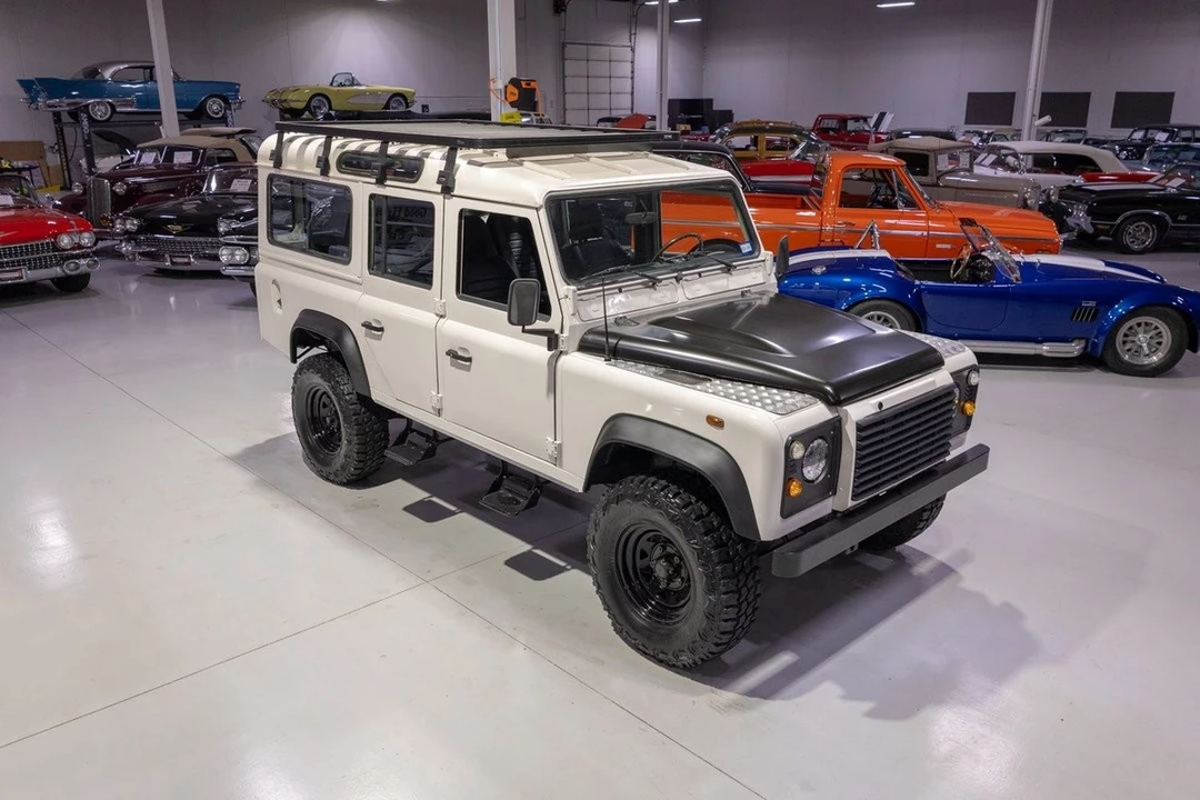 1986 Land Rover Defender 110 - Image 9 of 31