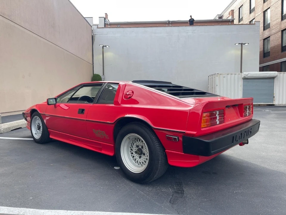 1986 Lotus Esprit - Image 7 of 9