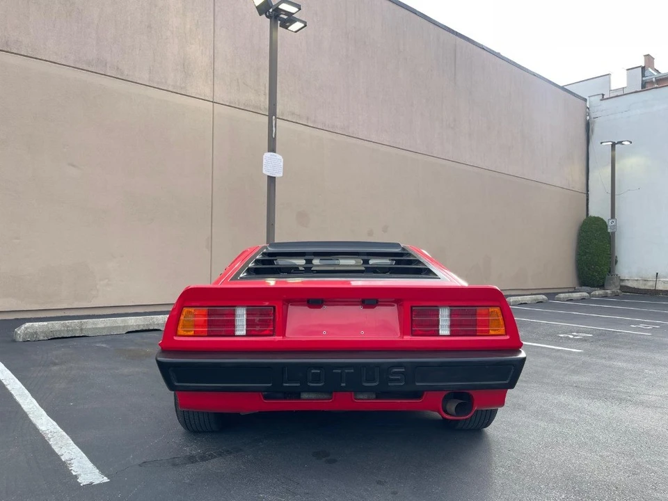 1986 Lotus Esprit - Image 6 of 9