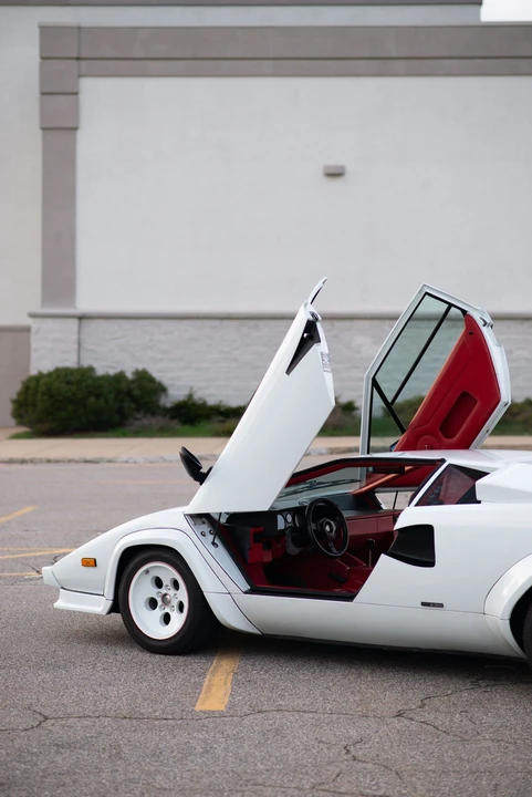 1986 Lamborghini Countach LP5000 Quattrovalvole - Image 26 of 31