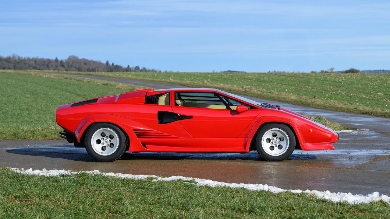 1986 Lamborghini Countach LP5000 Quattrovalvole - Image 9 of 31