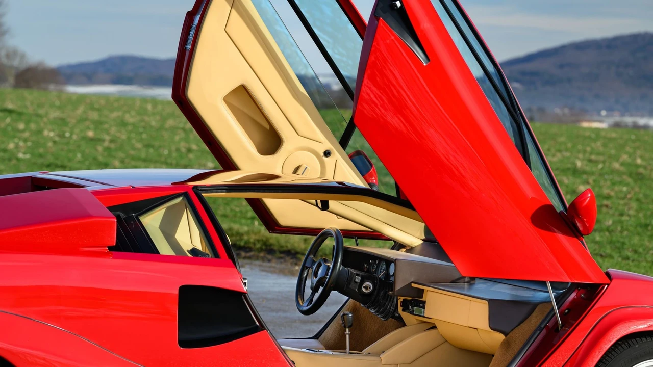 1986 Lamborghini Countach LP5000 Quattrovalvole - Image 19 of 31