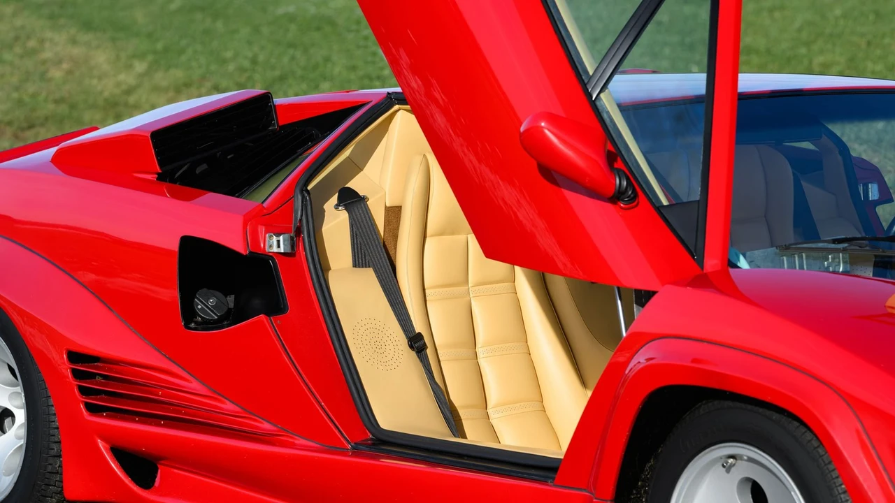1986 Lamborghini Countach LP5000 Quattrovalvole - Image 18 of 31