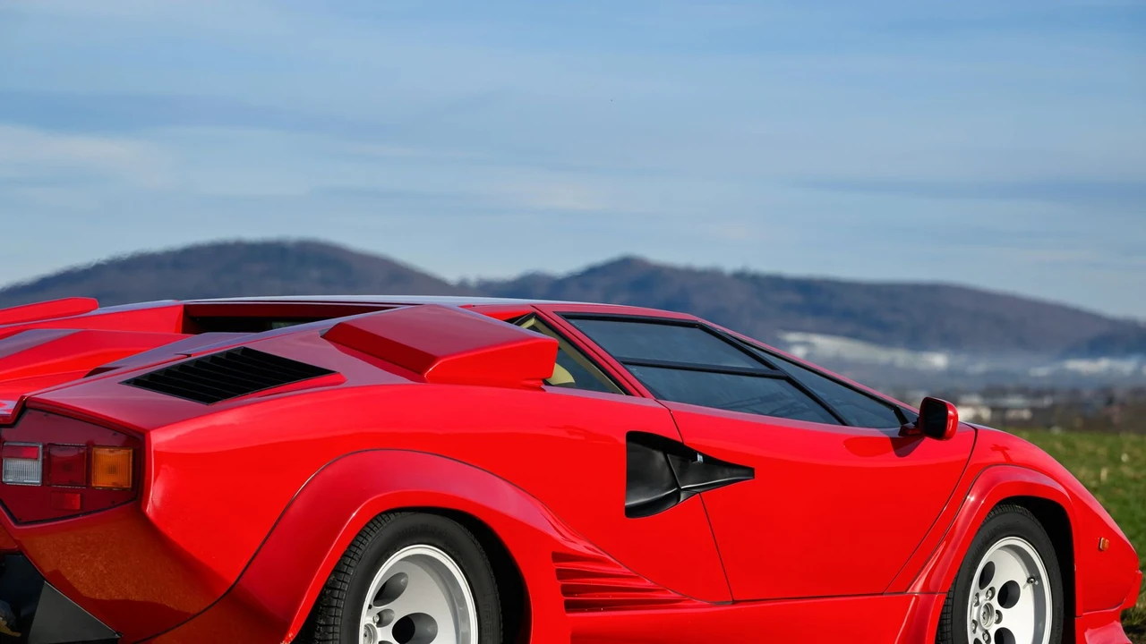 1986 Lamborghini Countach LP5000 Quattrovalvole - Image 15 of 31