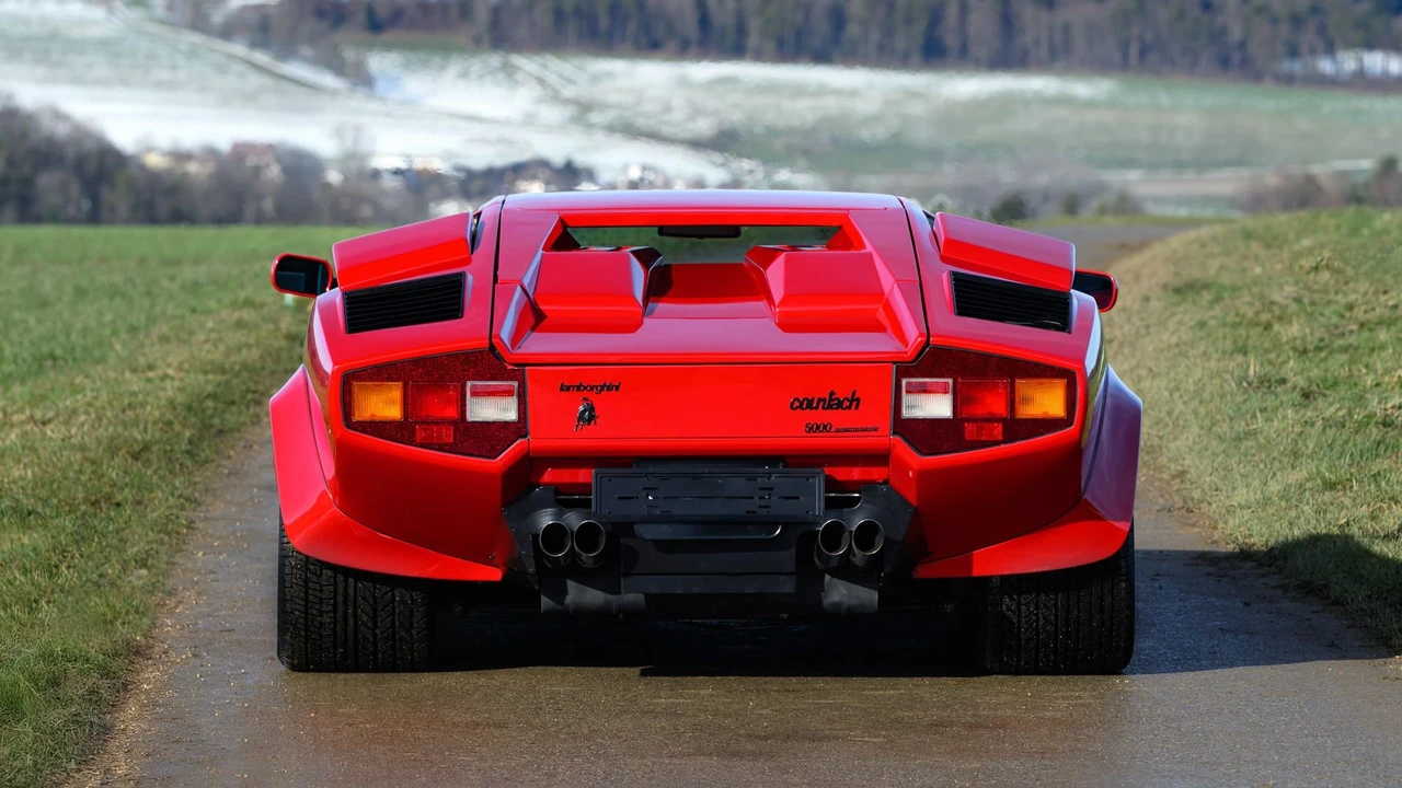 1986 Lamborghini Countach LP5000 Quattrovalvole - Image 2 of 31