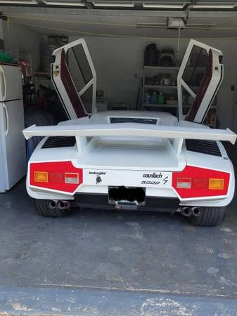 1985 Lamborghini Countach LP5000 Quattrovalvole - Image 5 of 10