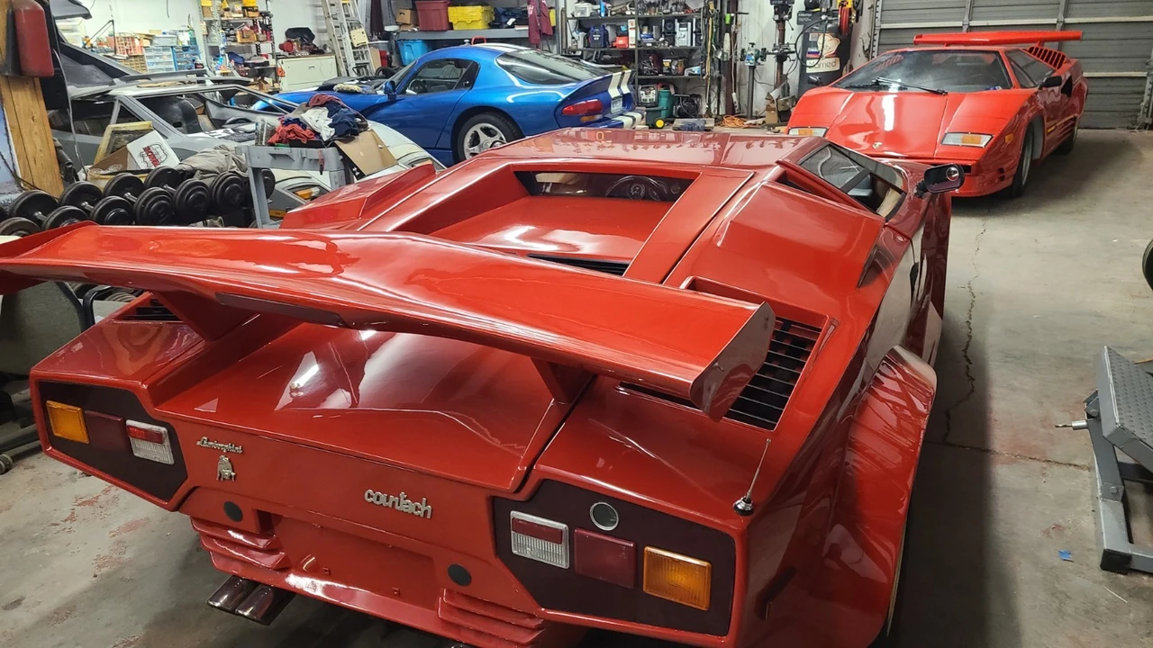 1986 Lamborghini Countach LP5000 Quattrovalvole - Image 14 of 17