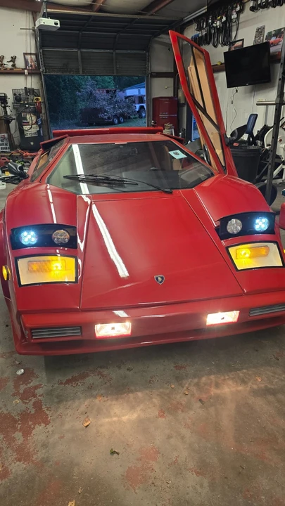 1986 Lamborghini Countach LP5000 Quattrovalvole - Image 4 of 17