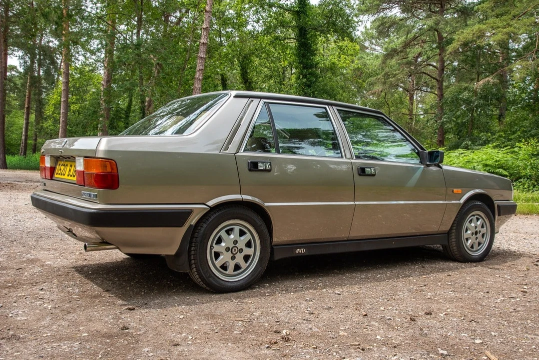 1986 Lancia - Image 8 of 31